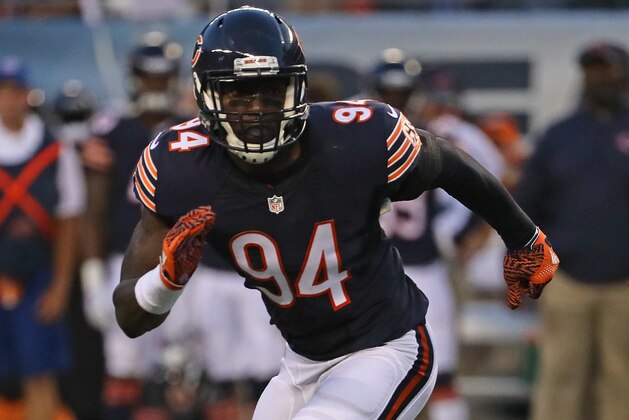 CHICAGO, IL - AUGUST 11: Leonard Floyd #94 of the Chicago Bears rushes against the Denver Broncos at Soldier Field on August 11, 2016 in Chicago, Illinois.  (Photo by Jonathan Daniel/Getty Images)