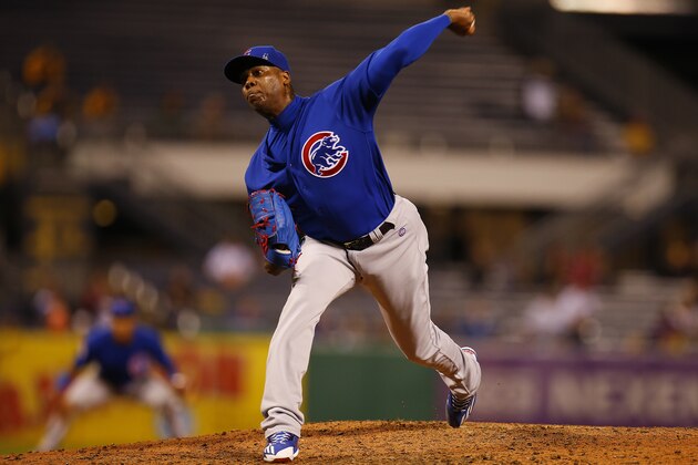 PITTSBURGH, PA - SEPTEMBER 28:  Aroldis Chapman #54 of the Chicago Cubs pitches during the game against the Pittsburgh Pirates at PNC Park on September 28, 2016 in Pittsburgh, Pennsylvania.  (Photo by Justin K. Aller/Getty Images)
