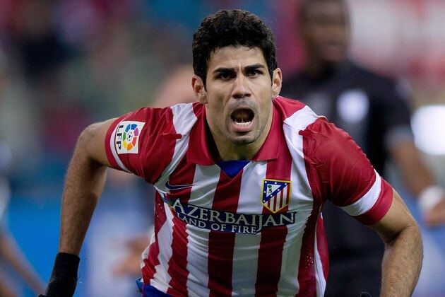 MADRID, SPAIN - DECEMBER 21: Diego Costa of Atletico de Madrid celebrates scoring his team's second goal during the La Liga match between Club Atletico de Madrid and Levante UD at Vicente Calderon Stadium on December 21, 2013 in Madrid, Spain.  (Photo by Gonzalo Arroyo Moreno/Getty Images)