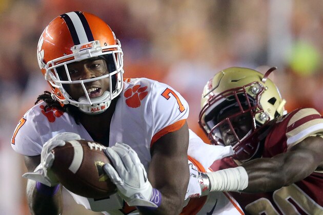 CHESTNUT HILL, MA - OCTOBER 07: Mike Williams