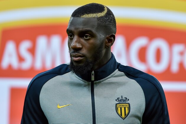 Monaco's French midfielder Tiemoue Bakayoko looks on during the French L1 football match between Lille OSC (LOSC) and AS Monaco FC (ASMFC) at the Pierre-Mauroy Stadium in Villeneuve d'Ascq, near Lille, northern France, on September 10, 2016. / AFP / PHILIPPE HUGUEN        (Photo credit should read PHILIPPE HUGUEN/AFP/Getty Images)