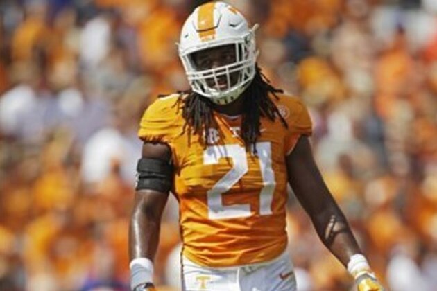 Tennessee linebacker Jalen Reeves-Maybin (21) is seen in the second half of an NCAA college football game against Ohio Saturday, Sept. 17, 2016, in Knoxville, Tenn. Tennessee won 28-19. (AP Photo/Wade Payne)