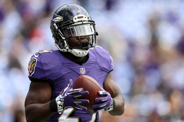BALTIMORE, MD - SEPTEMBER 11: Running back Justin Forsett #29 of the Baltimore Ravens warms up prior to the game at M&T Bank Stadium on September 11, 2016 in Baltimore, Maryland. (Photo by Patrick Smith/Getty Images)