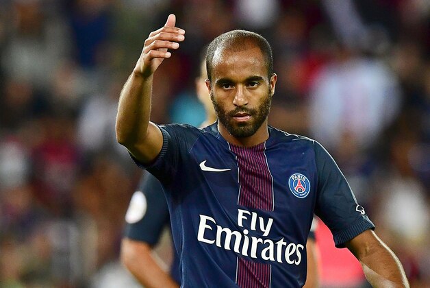 Paris Saint-Germain's Brazilian midfielder Lucas Moura reacts during the French L1 football match between Paris Saint-Germain and Saint-Etienne at the Parc des Princes stadium in Paris on September 9, 2016. 

 / AFP / FRANCK FIFE        (Photo credit should read FRANCK FIFE/AFP/Getty Images)