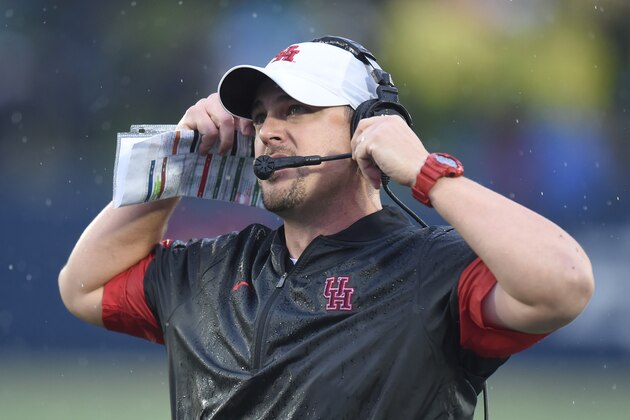 ANNAPOLIS, MD - OCTOBER 08:  Head coach Tom Herman of the Houston Cougars looks on during a football game against the Navy Midshipmen at Navy-Marines Memorial Stadium on October 8, 2016 in Annapolis, Maryland.  (Photo by Mitchell Layton/Getty Images)