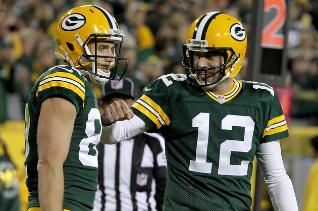 GREEN BAY, WI - OCTOBER 09:  Jordy Nelson #87 and Aaron Rodgers #12 of the Green Bay Packers celebrate after scoring a touchdown in the first quarter against the New York Giants at Lambeau Field on October 9, 2016 in Green Bay, Wisconsin. (Photo by Dylan Buell/Getty Images)