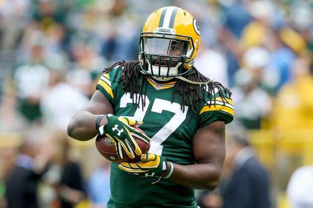 GREEN BAY, WI - SEPTEMBER 25:  Eddie Lacy #27 of the Green Bay Packers warms up before the game against the Detroit Lions at Lambeau Field on September 25, 2016 in Green Bay, Wisconsin. (Photo by Dylan Buell/Getty Images)