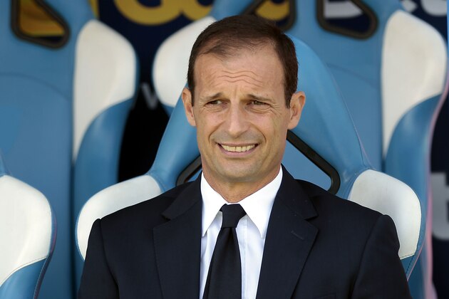 EMPOLI, ITALY - OCTOBER 02: Massimiliano Allegri head coach of Juventus FC looks on during the Serie A match between Empoli FC and Juventus FC at Stadio Carlo Castellani on October 2, 2016 in Empoli, Italy.  (Photo by Gabriele Maltinti/Getty Images)