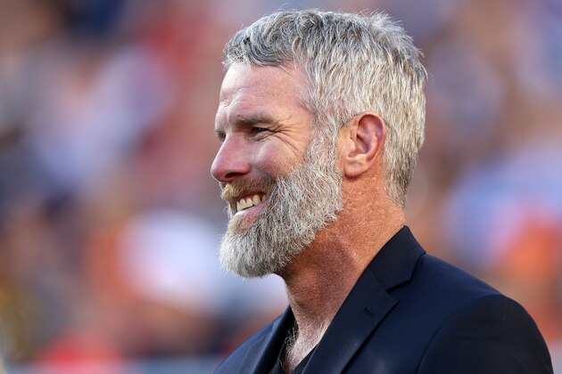 SANTA CLARA, CA - FEBRUARY 07:  Former NFL player and 2016 NFL Hall of Fame Inductee Brett Favre looks on prior to Super Bowl 50 between the Denver Broncos and the Carolina Panthers at Levi's Stadium on February 7, 2016 in Santa Clara, California.  (Photo by Patrick Smith/Getty Images)