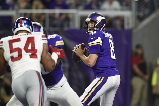 MINNEAPOLIS, MN - OCTOBER 3: Sam Bradford #8 of the Minnesota Vikings drops back to pass the ball in the first half of the game against the New York Giants on October 3, 2016 at US Bank Stadium in Minneapolis, Minnesota. (Photo by Hannah Foslien/Getty Images)