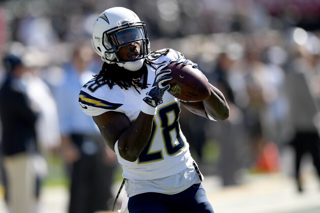 OAKLAND, CA - OCTOBER 09:  Melvin Gordon #28 of the San Diego Chargers warms up during pregame warm ups prior to playing the Oakland Raiders in an NFL football game at Oakland-Alameda County Coliseum on October 9, 2016 in Oakland, California.  (Photo by Thearon W. Henderson/Getty Images)