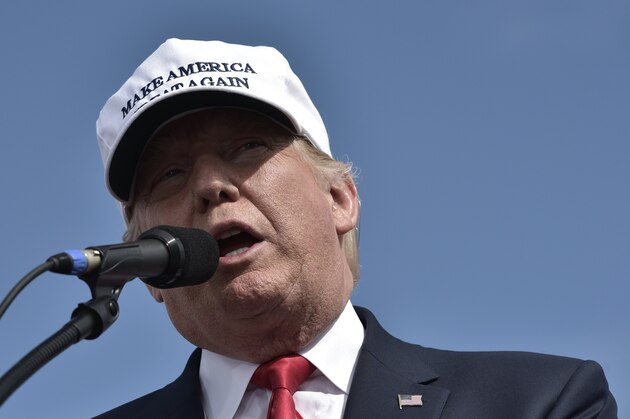 Republican presidential candidate Donald Trump speaks during a rally at the Lakeland Linder Regional Airport in Lakeland, Florida on October 12, 2016. / AFP / Mandel Ngan        (Photo credit should read MANDEL NGAN/AFP/Getty Images)