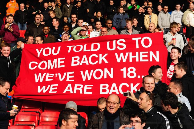 LIVERPOOL, UNITED KINGDOM - OCTOBER 25:  Manchester United fans show off a banner during the Barclays Premier League match between Liverpool and Manchester United at Anfield on October 25, 2009 in Liverpool, England. (Photo by Michael Regan/Getty Images)