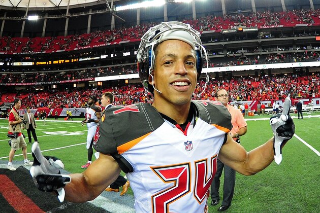 ATLANTA, GA - SEPTEMBER 11: Brent Grimes #24 of the Tampa Bay Buccaneers celebrates after the game against the Atlanta Falcons at the Georgia Dome on September 11, 2016 in Atlanta, Georgia. (Photo by Scott Cunningham/Getty Images)