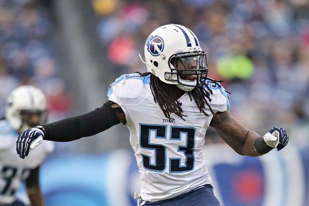 NASHVILLE, TN - DECEMBER 14:   Quentin Groves #53 of the Tennessee Titans on the field in the first quarter of a game against the New York Jets at LP Field on December 14, 2014 in Nashville, Tennessee.  The Jets defeated the Titans 16-11.  (Photo by Wesley Hitt/Getty Images)