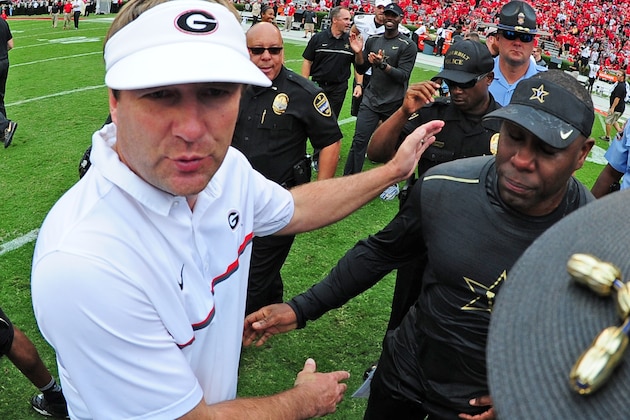 ATHENS, GA - OCTOBER 15: Head Coach Kirby Smart (L) of the Georgia Bulldogs congratulates Head Coach Derek Mason of the Vanderbilt Commodores after the game at Sanford Stadium on October 15, 2016 in Athens, Georgia. (Photo by Scott Cunningham/Getty Images)