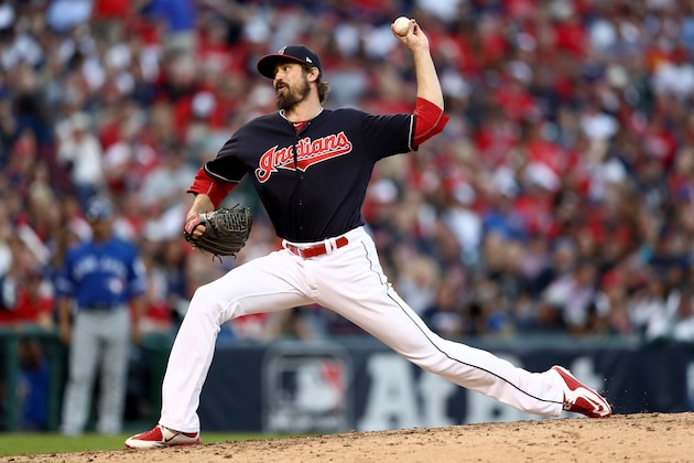 CLEVELAND, OH - OCTOBER 15:  Andrew Miller #24 of the Cleveland Indians throws a pitch in the seventh inning against the Toronto Blue Jays during game two of the American League Championship Series at Progressive Field on October 15, 2016 in Cleveland, Ohio.  (Photo by Elsa/Getty Images)