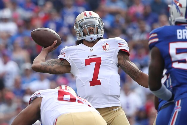 BUFFALO, NY - OCTOBER 16:   Colin Kaepernick #7 of the San Francisco 49ers looks to throw against the Buffalo Bills during the first half at New Era Field on October 16, 2016 in Buffalo, New York.  (Photo by Tom Szczerbowski/Getty Images)