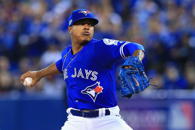 TORONTO, ON - OCTOBER 04:  Marcus Stroman #6 of the Toronto Blue Jays throws a pitch in the first inning against the Baltimore Orioles during the American League Wild Card game at Rogers Centre on October 4, 2016 in Toronto, Canada.  (Photo by Vaughn Ridley/Getty Images)