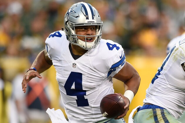 GREEN BAY, WI - OCTOBER 16: Dak Prescott #4 of the Dallas Cowboys looks to pass against the Green Bay Packers during the third quarter at Lambeau Field on October 16, 2016 in Green Bay, Wisconsin. The Dallas Cowboys defeated the Green Bay Packers 30-16.  (Photo by Hannah Foslien/Getty Images)