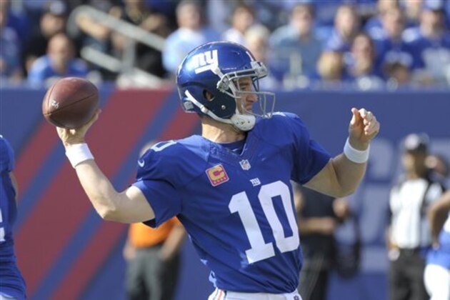New York Giants quarterback Eli Manning throws a pass during the first half of an NFL football game against the Baltimore Ravens Sunday, Oct. 16, 2016, in East Rutherford, N.J. (AP Photo/Bill Kostroun)
