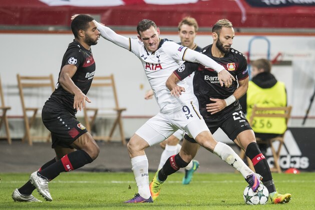 (L-R) Jonathan Tah of Bayer 04 Leverkusen, Vincent Janssen of Tottenham Hotspur FC, Omer Toprak of Bayer 04 Leverkusenduring the Champions League group E match between Bayer Leverkusen and Tottenham Hotspur on October 18, 2016 at the Bay Arena in Leverkusen, Germany(Photo by VI Images via Getty Images)