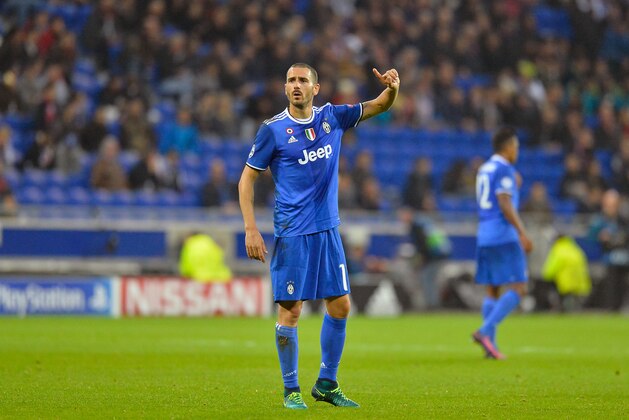 LYON, FRANCE - OCTOBER 18:  Leonardo Bonucci of Juventus reacts during the UEFA Champions League match between Olympique Lyonnais and Juventus at Parc Lyonnais on October 18, 2016 in Lyon .  (Photo by Aurelien Meunier/Getty Images)