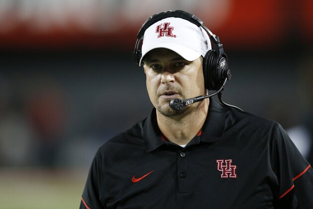 CINCINNATI, OH - SEPTEMBER 15: Head coach Tom Herman of the Houston Cougars looks on against the Cincinnati Bearcats during the game at Nippert Stadium on September 15, 2016 in Cincinnati, Ohio. Houston defeated Cincinnati 40-16. (Photo by Joe Robbins/Getty Images)