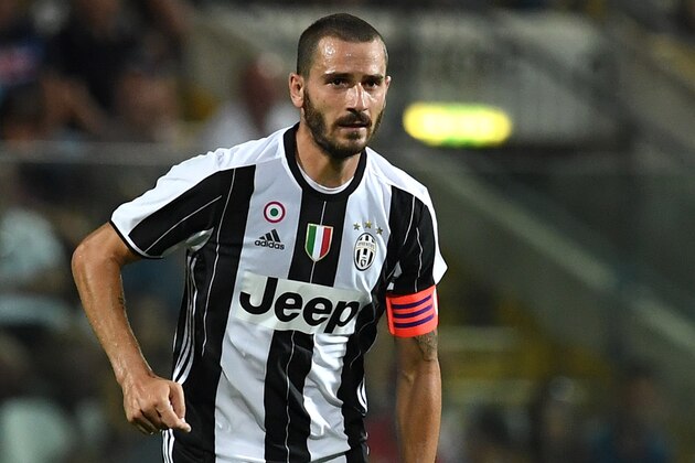 MODENA, ITALY - AUGUST 13:  Leonardo Bonucci of FC Juventus in action during the Pre-Season Friendly match between FC Juventus and Espanyol at Alberto Braglia Stadium on August 13, 2016 in Modena, Italy.  (Photo by Valerio Pennicino/Getty Images)