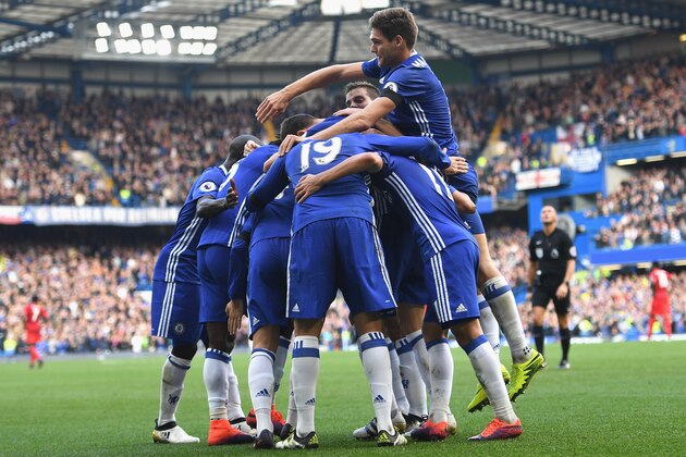 LONDON, ENGLAND - OCTOBER 15:  Eden Hazard of Chelsea celebrates scoring his sides second goal with his Chelsea team mates during the Premier League match between Chelsea and Leicester City at Stamford Bridge on October 15, 2016 in London, England.  (Photo by Shaun Botterill/Getty Images)