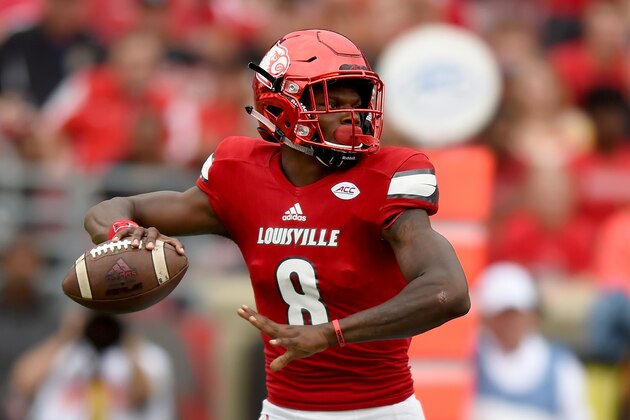 LOUISVILLE, KY - SEPTEMBER 17: Lamar Jackson
