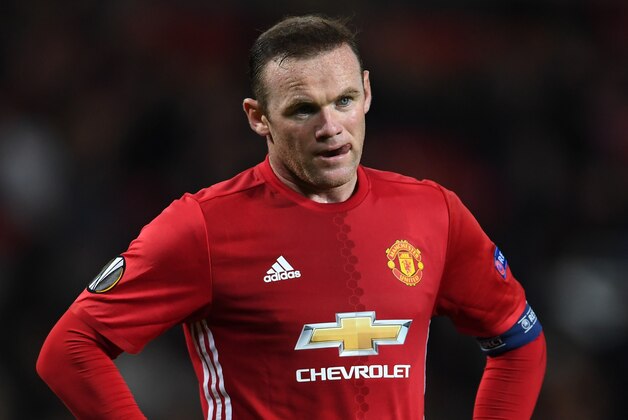 MANCHESTER, ENGLAND - OCTOBER 20:  Wayne Rooney of Manchester United looks on during the UEFA Europa League Group A match between Manchester United FC and Fenerbahce SK at Old Trafford on October 20, 2016 in Manchester, England.  (Photo by Laurence Griffiths/Getty Images)
