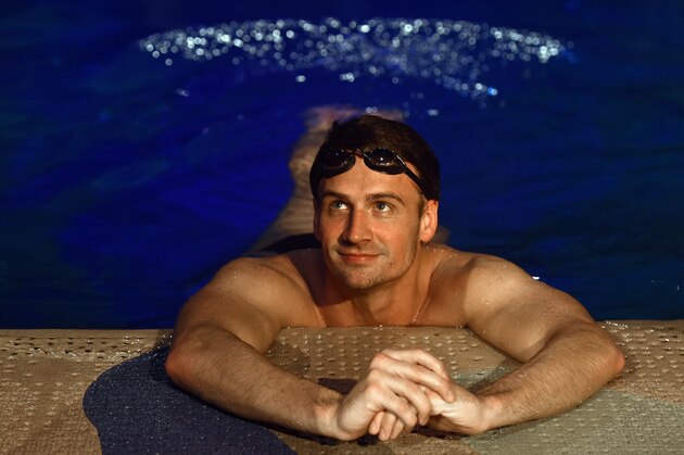 LAS VEGAS, NV - SEPTEMBER 30:  Olympian Ryan Lochte swims in the pool at the 'O' theater as he and dancer Cheryl Burke rehearse for their 'Dancing with the Stars' performance with the cast of 'O by Cirque du Soleil' at the Bellagio on September 30, 2016 in Las Vegas, Nevada.  (Photo by Ethan Miller/Getty Images for Cirque du Soleil)