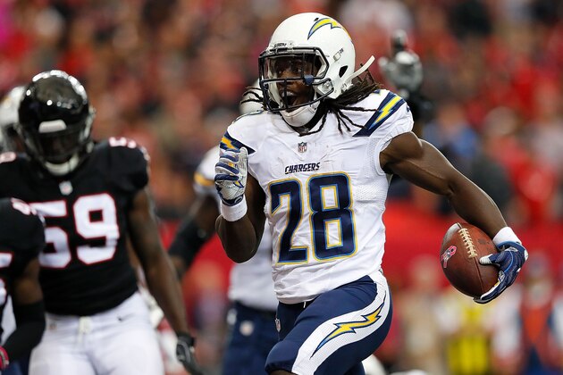 ATLANTA, GA - OCTOBER 23:  Melvin Gordon #28 of the San Diego Chargers rushes for a touchdown against the Atlanta Falcons at Georgia Dome on October 23, 2016 in Atlanta, Georgia.  (Photo by Kevin C. Cox/Getty Images)
