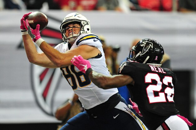 ATLANTA, GA - OCTOBER 23: Hunter Henry #86 of the San Diego Chargers makes a catch but is unable to get both feet down in the end zone against Keanu Neal #22 of the Atlanta Falcons at the Georgia Dome on October 23, 2016 in Atlanta, Georgia. (Photo by Scott Cunningham/Getty Images)