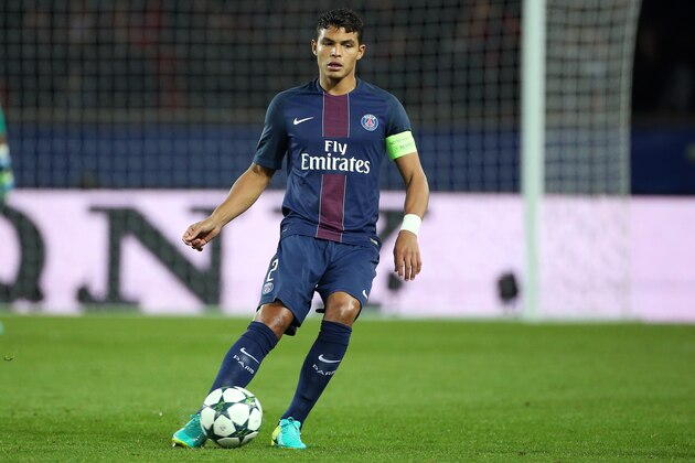 PARIS, FRANCE - OCTOBER 19: Thiago Silva of PSG in action during the UEFA Champions League match between Paris Saint Germain (PSG) and FC Basel at Parc des Princes on October 19, 2016 in Paris, France. (Photo by Jean Catuffe/Getty Images)