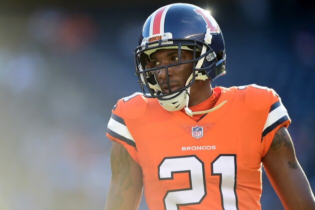 SAN DIEGO, CA - OCTOBER 13:  Aqib Talib #21 of the Denver Broncos warms up before the game against the San Diego Chargers at Qualcomm Stadium on October 13, 2016 in San Diego, California.  (Photo by Harry How/Getty Images)