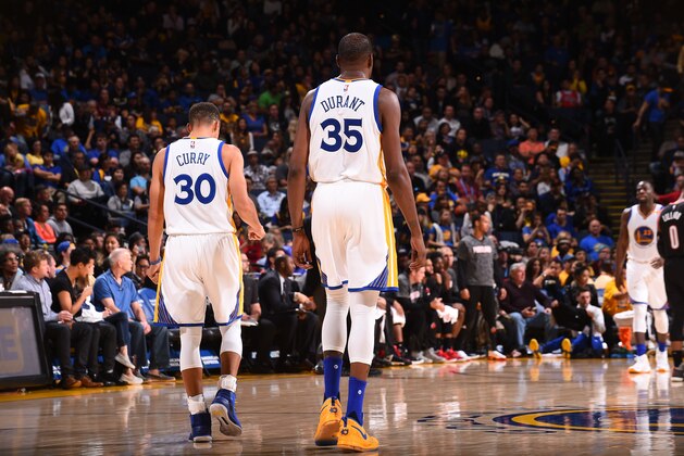 OAKLAND, CA - OCTOBER 21: Stephen Curry