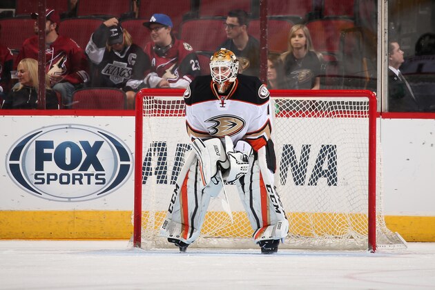 GLENDALE, AZ - OCTOBER 01:  Goaltender Jonathan Bernier #1 of the Anaheim Ducks during the preseason NHL game against Arizona Coyotes at Gila River Arena on October 1, 2016 in Glendale, Arizona. The Coyotes defeated the Ducks 3-2 in overtime.  (Photo by Christian Petersen/Getty Images)