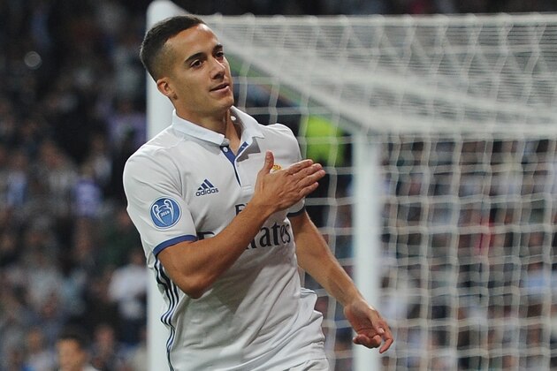 MADRID, SPAIN - OCTOBER 18: Lucas Vazquez of Real Madrid celebrates scoring his team's fourth goal  during the UEFA Champions League Group F match between Real Madrid CF and Legia Warszawa at Bernabeu on October 18, 2016 in Madrid, Spain.  (Photo by Denis Doyle/Getty Images)