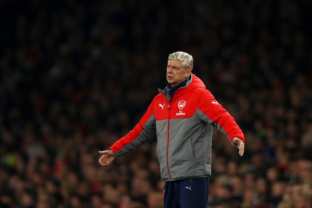 LONDON, ENGLAND - OCTOBER 25:  Arsene Wenger, Manager of Arsenal reacts during the EFL Cup fourth round match between Arsenal and Reading at Emirates Stadium on October 25, 2016 in London, England.  (Photo by Ian Walton/Getty Images)