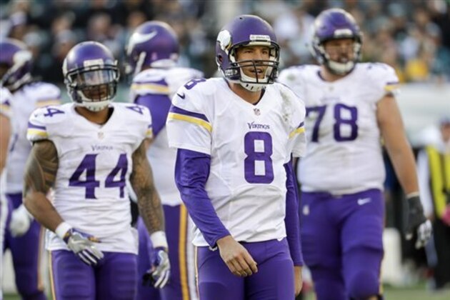 Minnesota Vikings quarterback Sam Bradford (8) looks on with his teammates during the NFL football game against the Philadelphia Eagles, Sunday, Oct. 23, 2016, in Philadelphia. The Eagles won 21-10. (AP Photo/Chris Szagola)