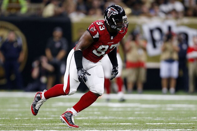 NEW ORLEANS, LA - SEPTEMBER 26:  Dwight Freeney #93 of the Atlanta Falcons rushes during a game against the New Orleans Saints at the Mercedes-Benz Superdome on September 26, 2016 in New Orleans, Louisiana.  (Photo by Jonathan Bachman/Getty Images)