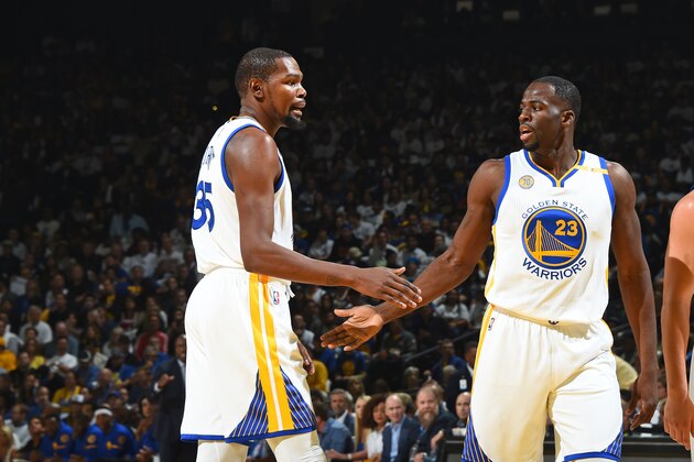 OAKLAND, CA - OCTOBER 25:  Kevin Durant