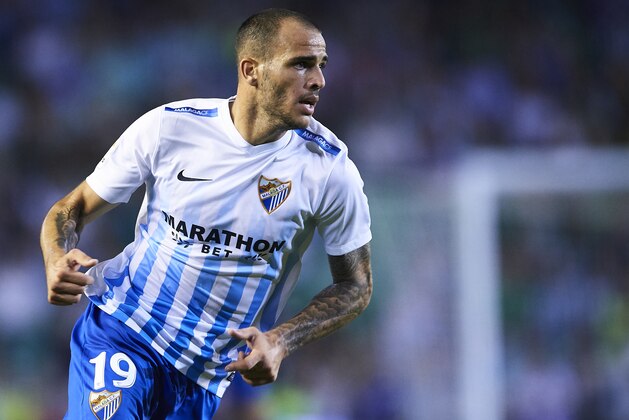 SEVILLE, SPAIN - SEPTEMBER 23:  Sandro Ramirez of Malaga CF in action during the match between Real Betis Balompie vs Malaga CF as part of La Liga at Benito Villamarin stadium on September 23, 2016 in Seville, Spain.  (Photo by Aitor Alcalde Colomer/Getty Images)