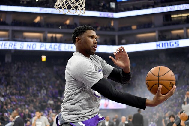 SACRAMENTO, CA - OCTOBER 27:  Rudy Gay #8 of the Sacramento Kings warms up prior to the start of an NBA basketball game against the San Antonio Spurs at Golden 1 Center on October 27, 2016 in Sacramento, California. NOTE TO USER: User expressly acknowledges and agrees that, by downloading and or using this photograph, User is consenting to the terms and conditions of the Getty Images License Agreement.  (Photo by Thearon W. Henderson/Getty Images)