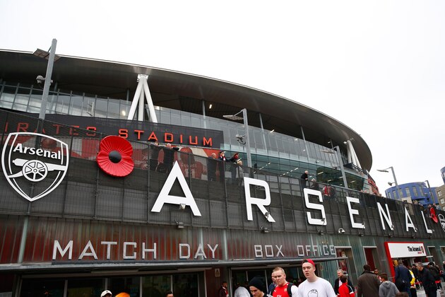 LONDON, ENGLAND - NOVEMBER 08:  A general view of the stadium exterior prior to kickoff during the Barclays Premier League match between Arsenal and Tottenham Hotspur at the Emirates Stadium on November 8, 2015 in London, England.  (Photo by Julian Finney/Getty Images)