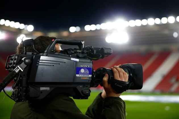 SOUTHAMPTON, ENGLAND - FEBRUARY 11: A TV cameraman works inside the stadium before the Barclays Premier League match between Southampton and West Ham United at St Mary's Stadium on February 11, 2015 in Southampton, England. (Photo by Julian Finney/Getty Images) SOUTHAMPTON, ENGLAND - FEBRUARY 11: A TV cameraman works inside the stadium before the Barclays Premier League match between Southampton and West Ham United at St Mary's Stadium on February 11, 2015 in Southampton, England. (Photo by Julian Finney/Getty Images)