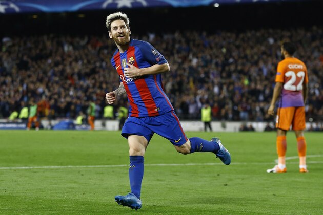 Lionel Messi of FC Barcelona scoredduring the UEFA Champions League group C match between FC Barcelona and Manchester City on October 19, 2016 at the Camp Nou stadium in Barcelona, Spain.(Photo by VI Images via Getty Images)