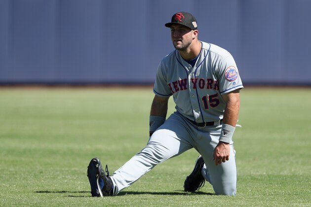 PEORIA, AZ - OCTOBER 13:  Tim Tebow #15 (New York Mets) of the Scottsdale Scorpions warms up before the Arizona Fall League game against the Peoria Javelinas at Peoria Stadium on October 13, 2016 in Peoria, Arizona.  (Photo by Christian Petersen/Getty Images)